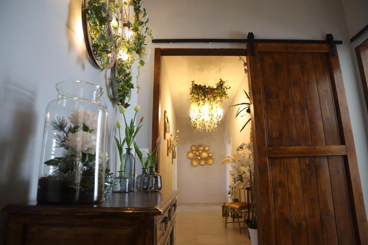 Bed and Breakfast Dimora Giusti à Lecce Extérieur photo