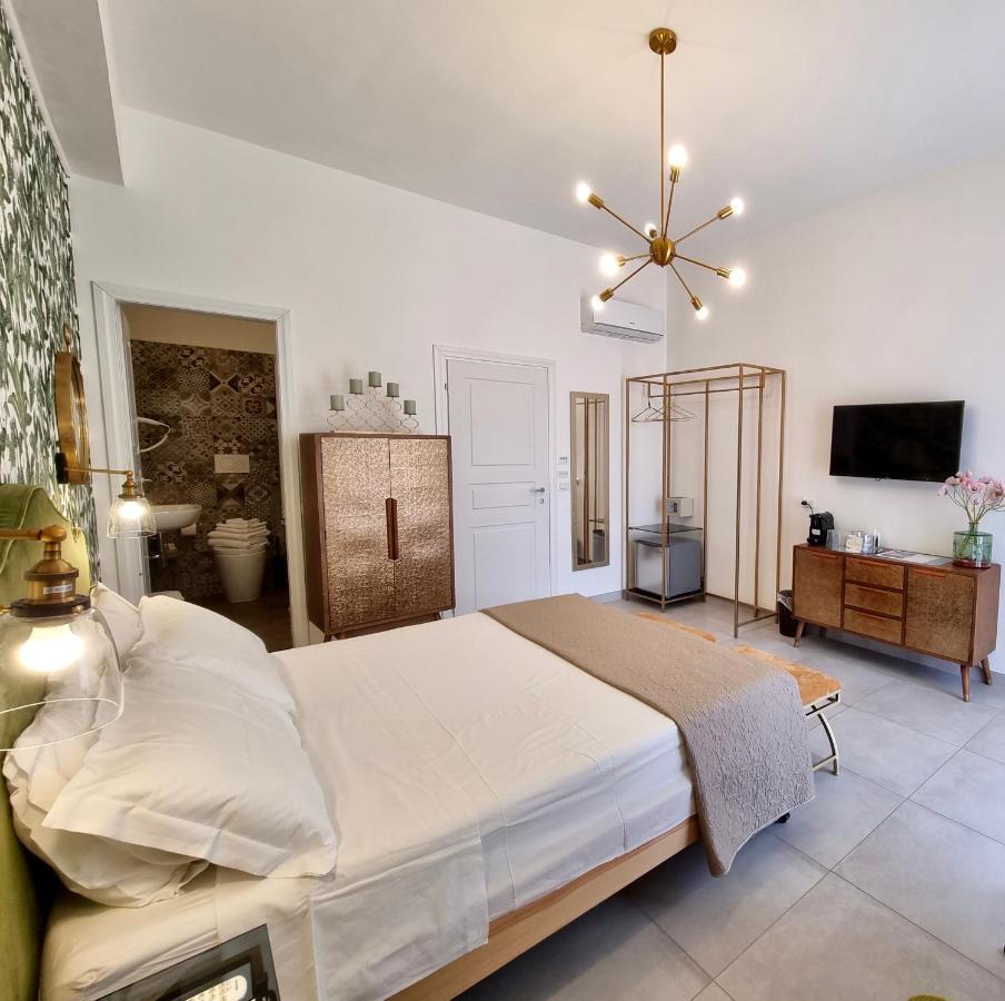 Bed and Breakfast Dimora Giusti à Lecce Extérieur photo
