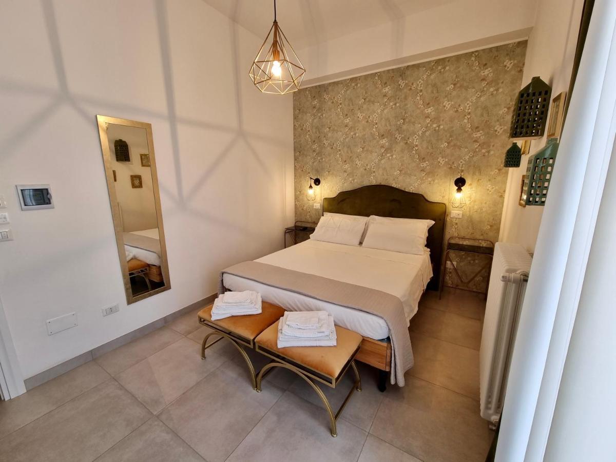 Bed and Breakfast Dimora Giusti à Lecce Extérieur photo